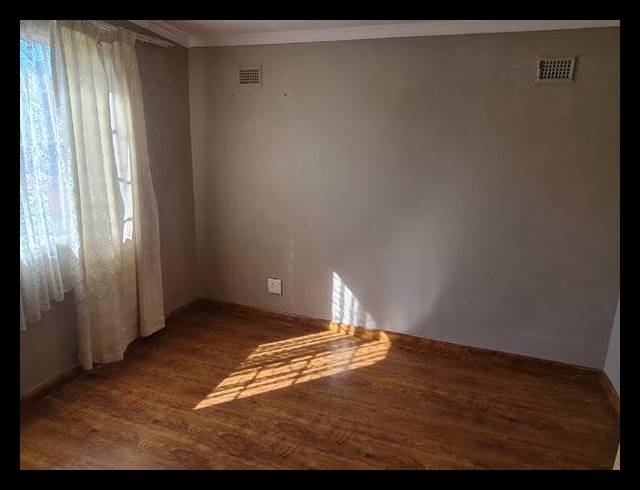 2 BEDROOM PROPERTY TO RENT IN GREENBURY